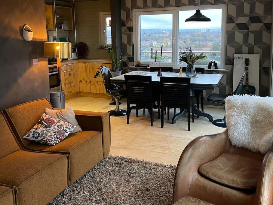 3 Bedroom Penthouse Apartment Manchester Extérieur photo