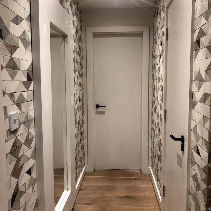 3 Bedroom Penthouse Apartment Manchester Extérieur photo