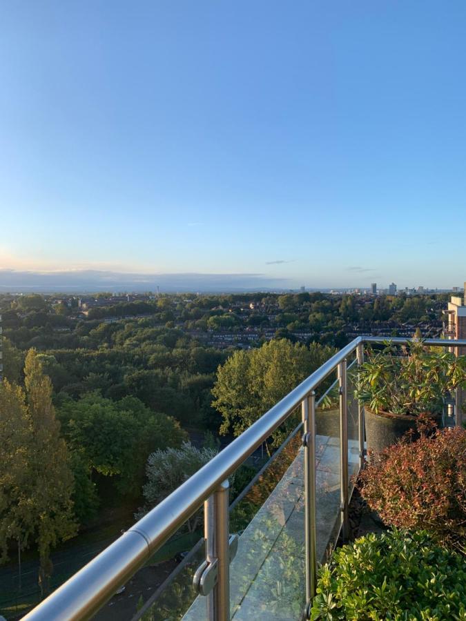 3 Bedroom Penthouse Apartment Manchester Extérieur photo