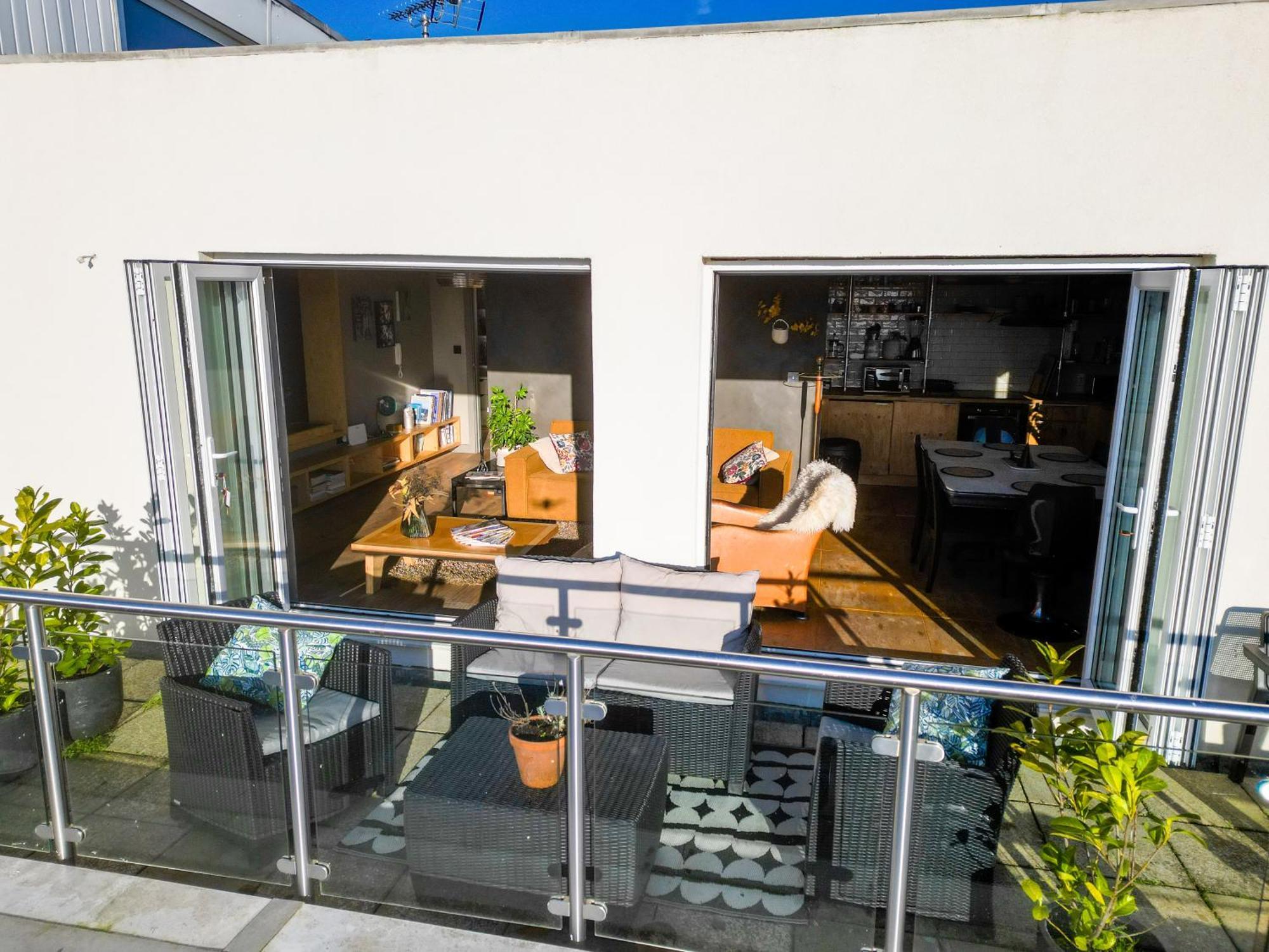 3 Bedroom Penthouse Apartment Manchester Extérieur photo
